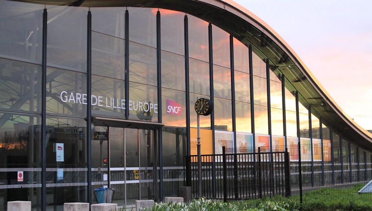 Lille Hypercentre Gares - Small Suite Zewnętrze zdjęcie