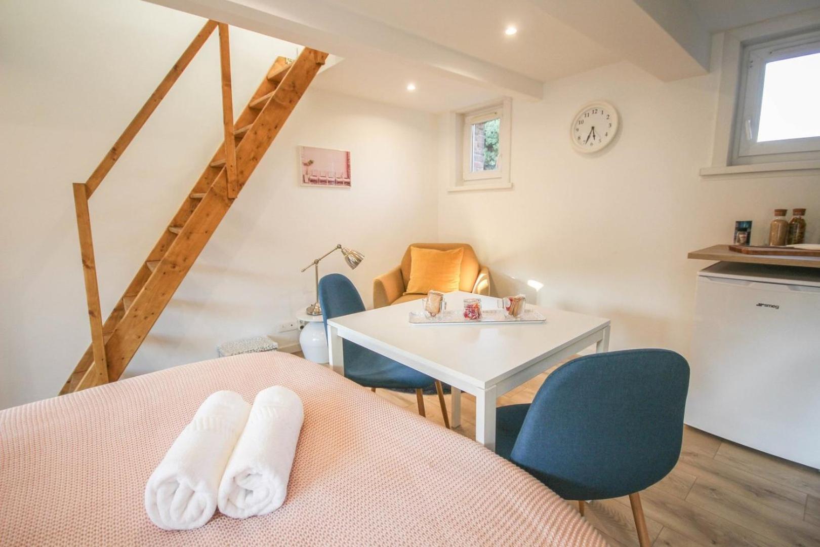 Lille Hypercentre Gares - Small Suite Zewnętrze zdjęcie