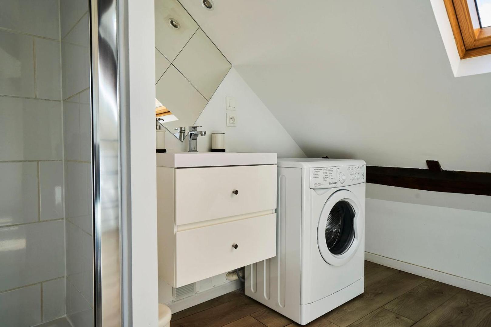Lille Hypercentre Gares - Small Suite Zewnętrze zdjęcie