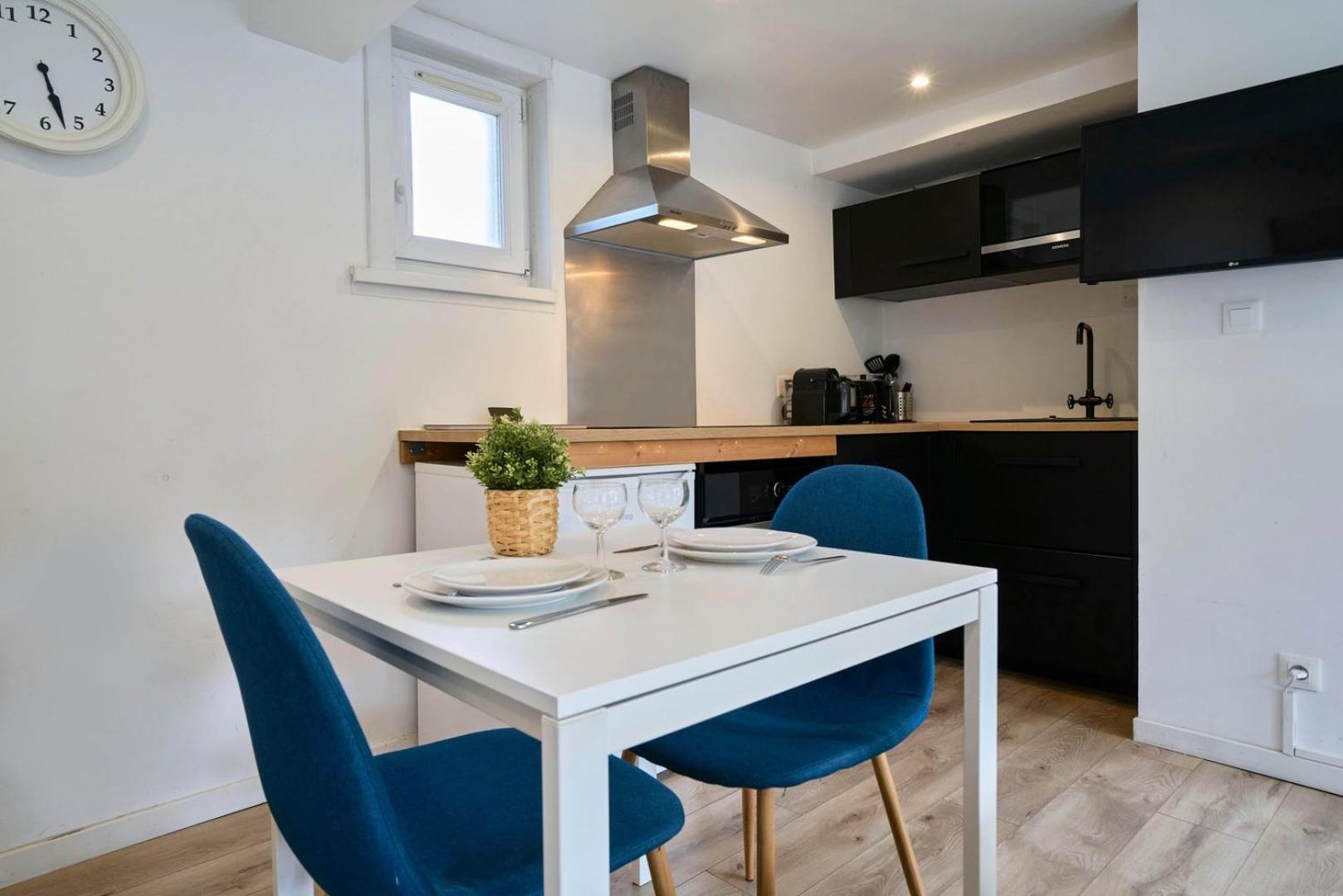 Lille Hypercentre Gares - Small Suite Zewnętrze zdjęcie